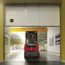 Промышленные секционные ворота ALUTECH ProPlus 4200×4500 мм